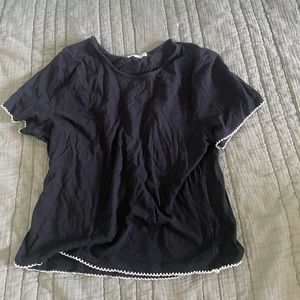 black with small white detail heart and hips plain shirt /// size medium